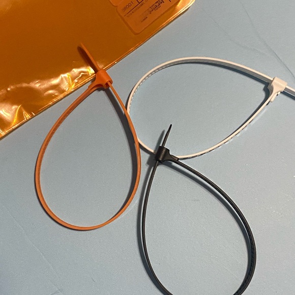 Christopher Kane Jewelry Christopher Kane Cable Tie Bracelets